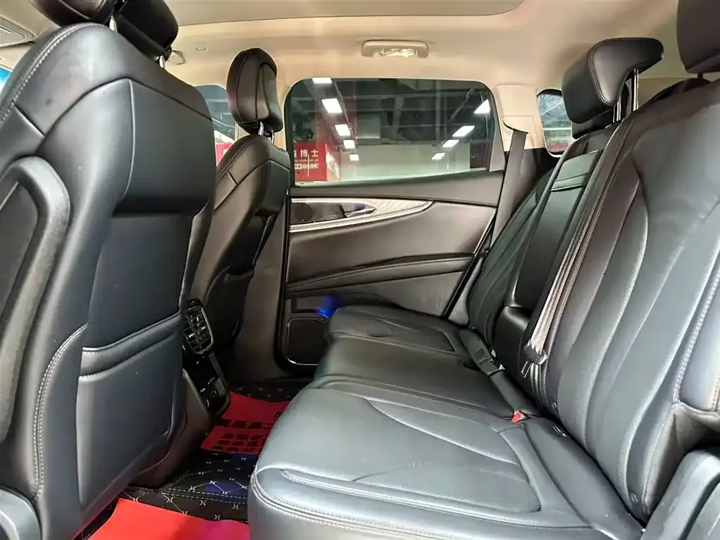 Lincoln Nautilus 2022 из CN, фото 7