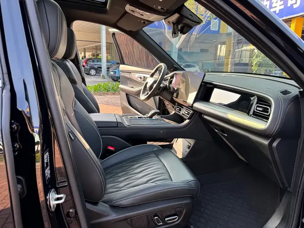 GAC Motor Trumpchi GS8 — фото 9