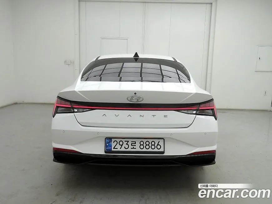 Hyundai AVANTE — фото 8