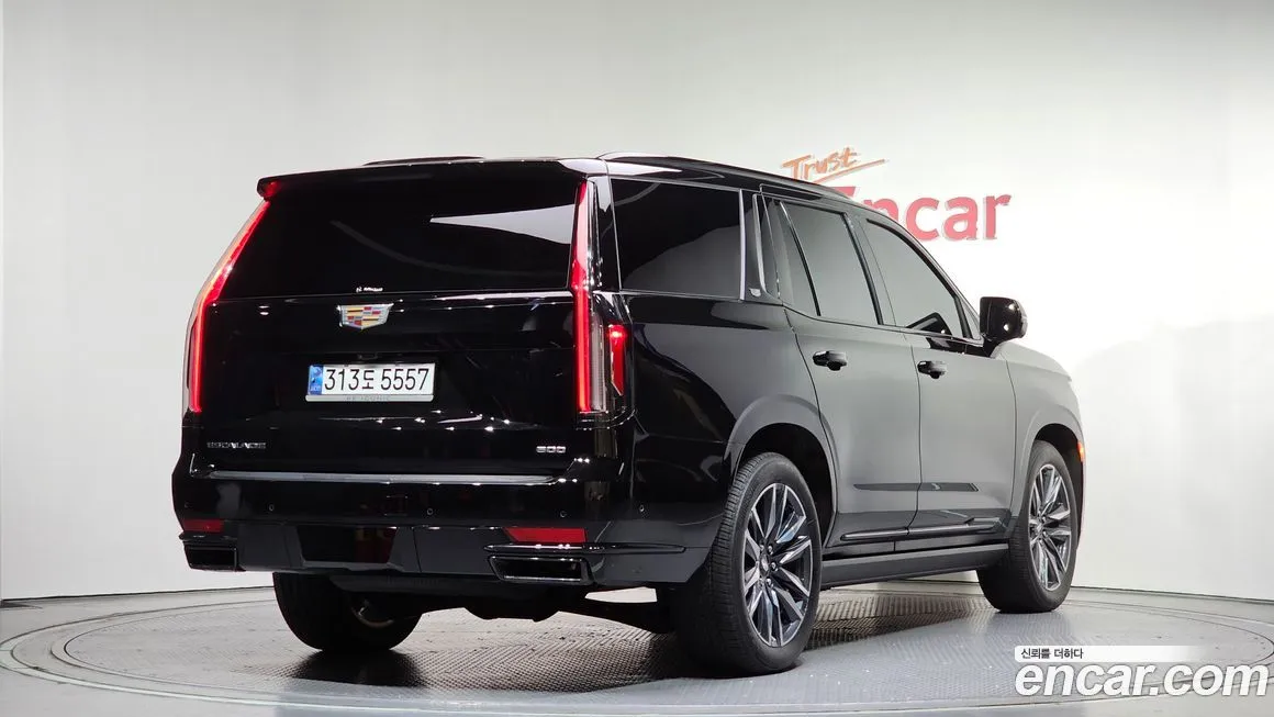 Cadillac Escalade 2022 из KR, фото 3