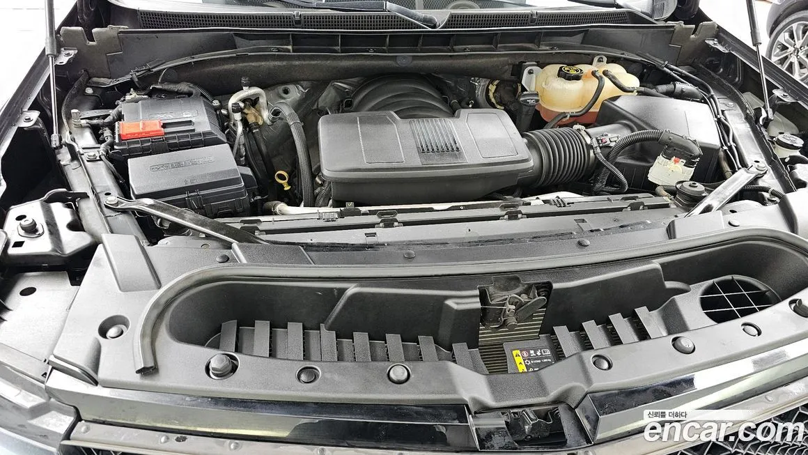 Cadillac Escalade 2022 из KR, фото 7