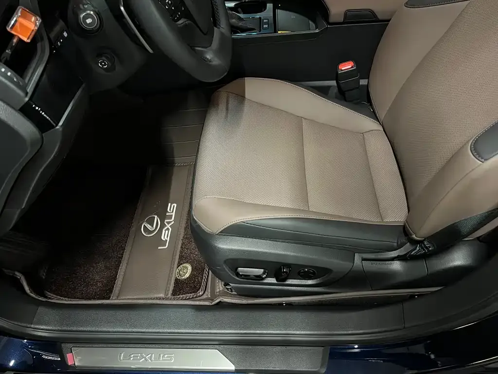 Lexus ES 2024 из CN, фото 5