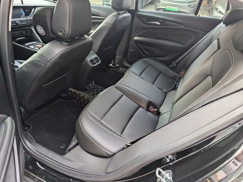 Buick Regal — фото 7