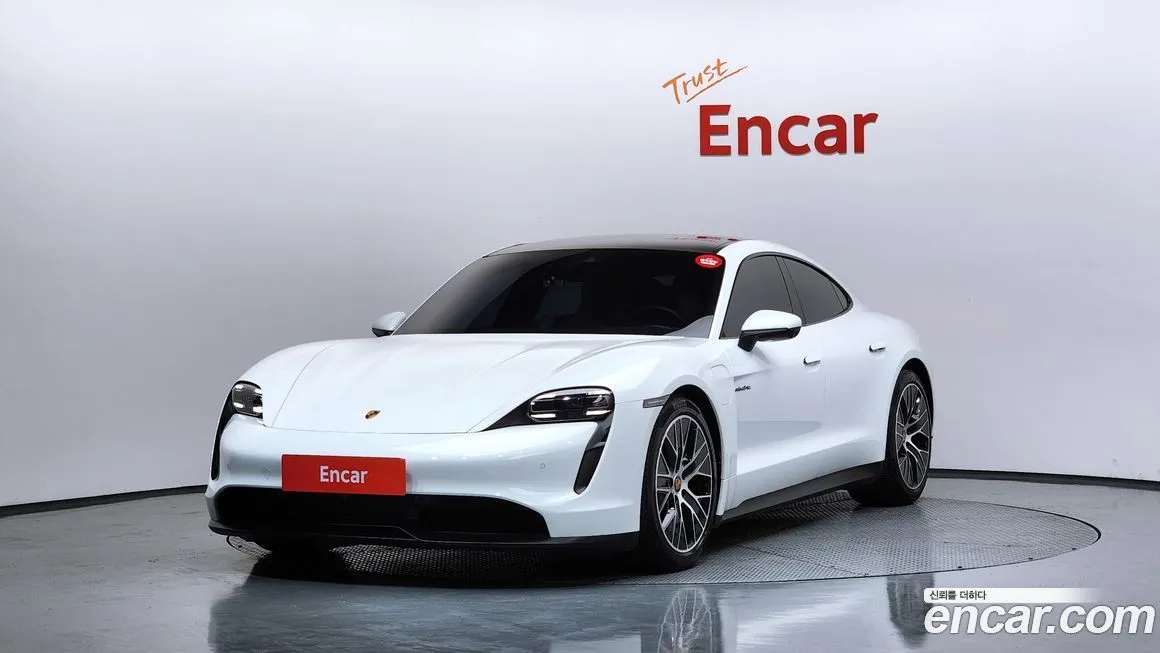 Porsche Taycan
