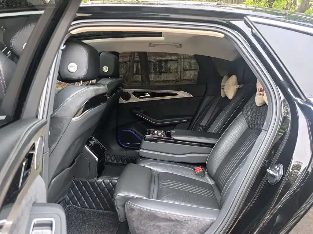 Hongqi H9 2021 из CN, фото 8