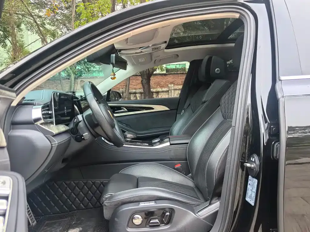 Hongqi H9 2021 из CN, фото 2