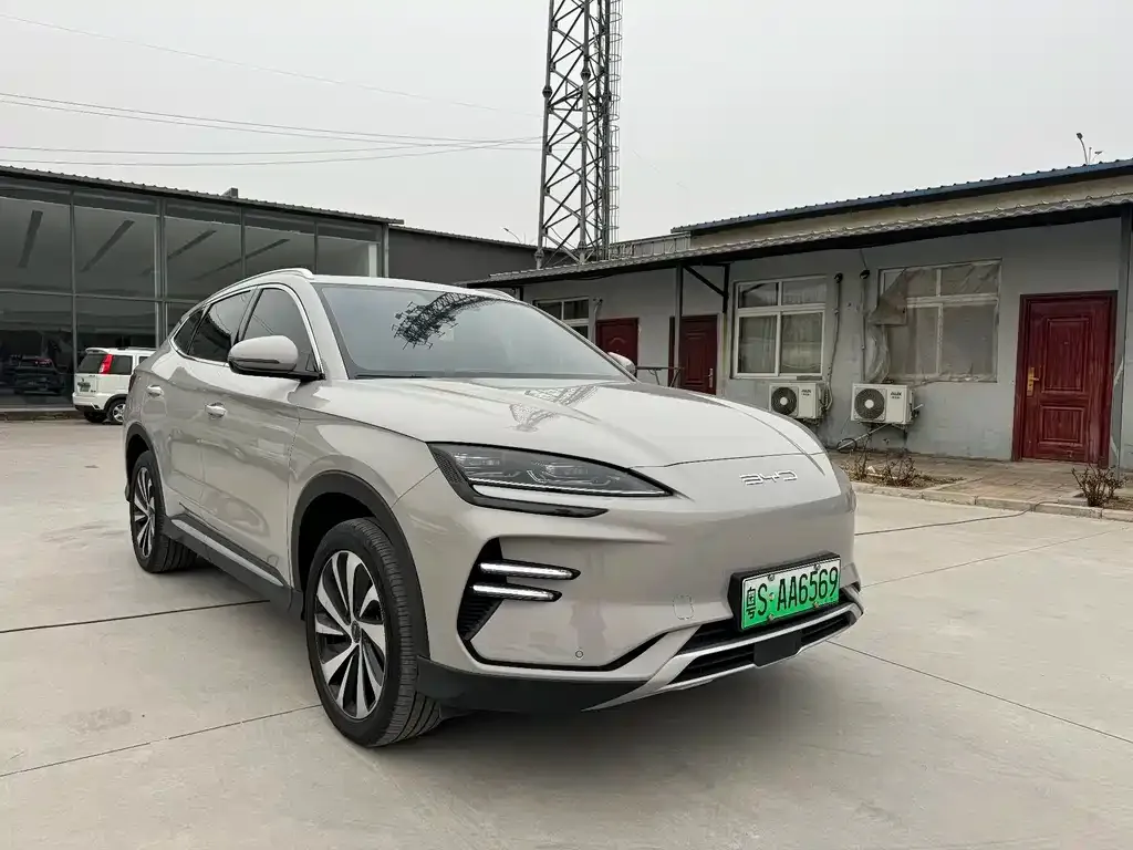 BYD PLUS New Energy — фото 3