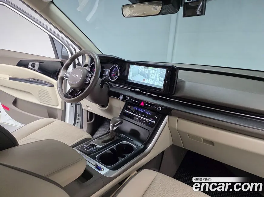 Kia Carnival 2023 из KR, фото 7