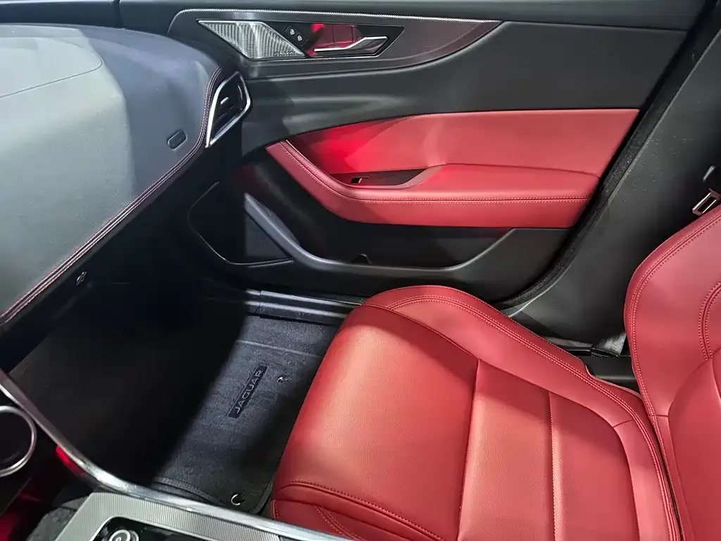 Jaguar XEL 2022 из CN, фото 3