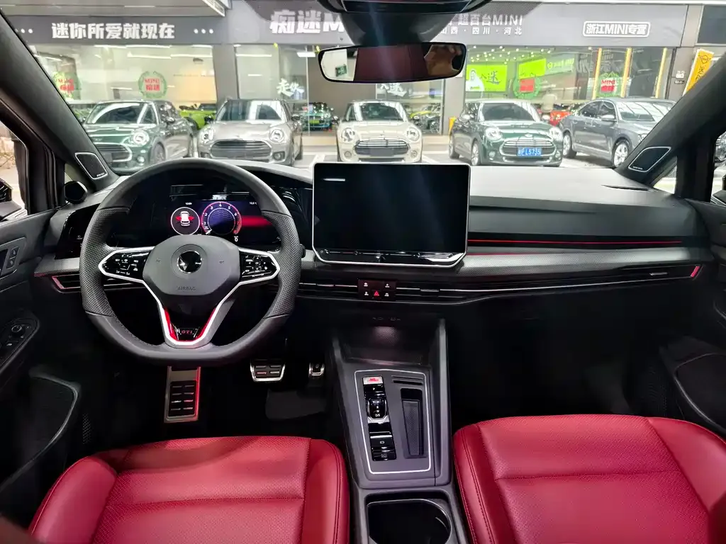 Volkswagen Golf GTI 2025 из CN, фото 6