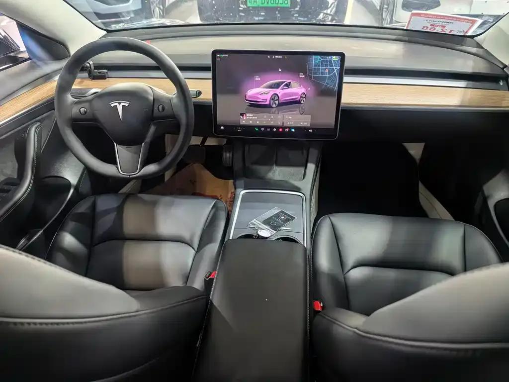 Tesla Model 3 — фото 5