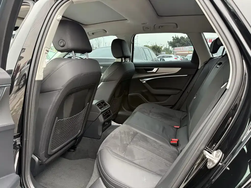 Audi A6 (Import) 2024 из CN, фото 8