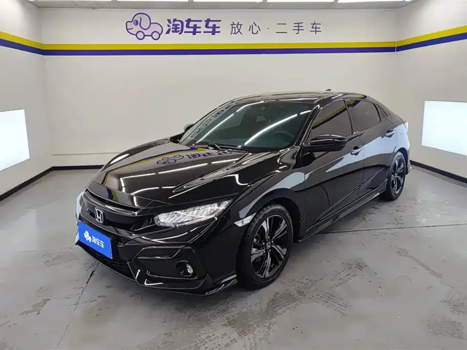 Honda Civic — фото 1