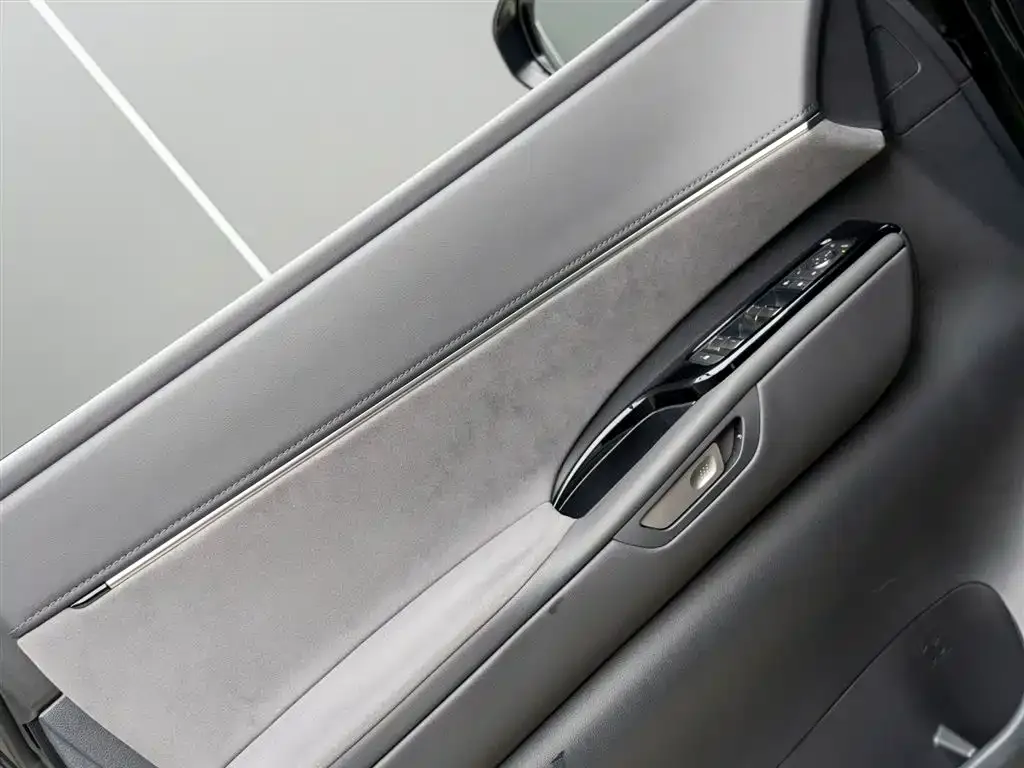 Lexus LM 2024 из CN, фото 8