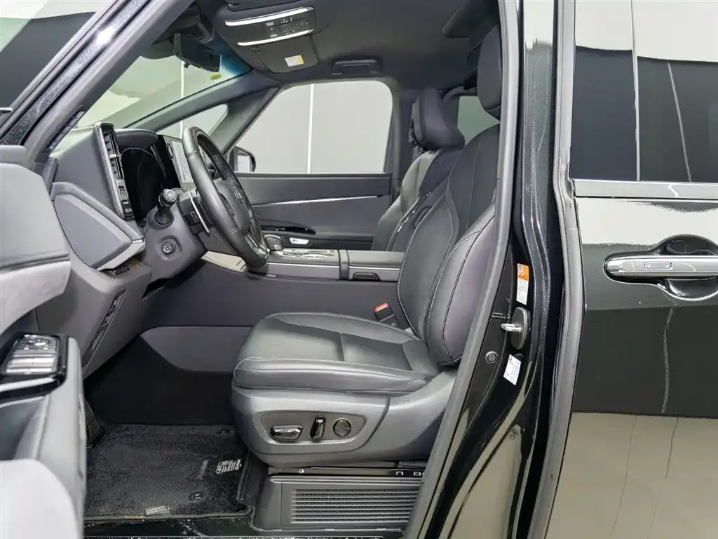 Lexus LM 2024 из CN, фото 4