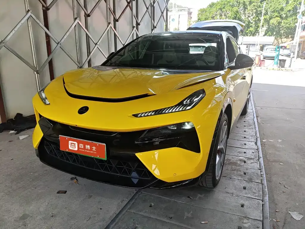 Lotus Eletre — фото 1