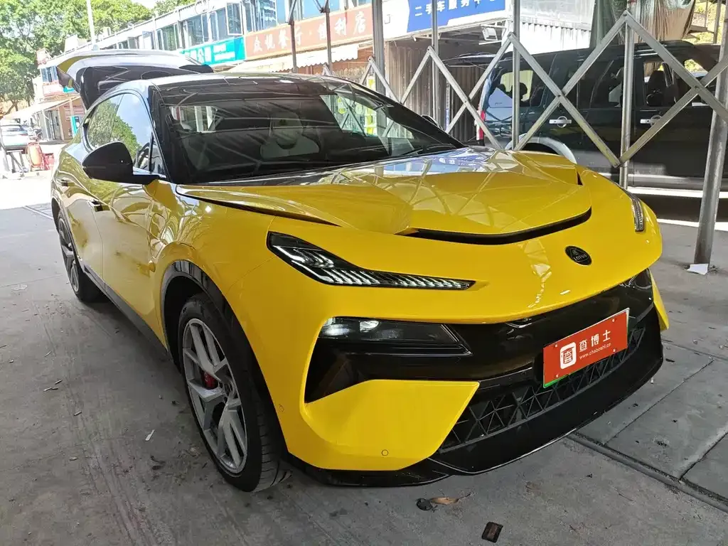 Lotus Eletre — фото 10
