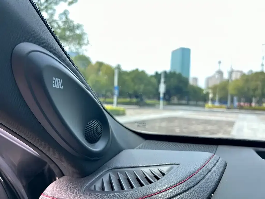 Toyota Crown Kluger 2022 из CN, фото 3