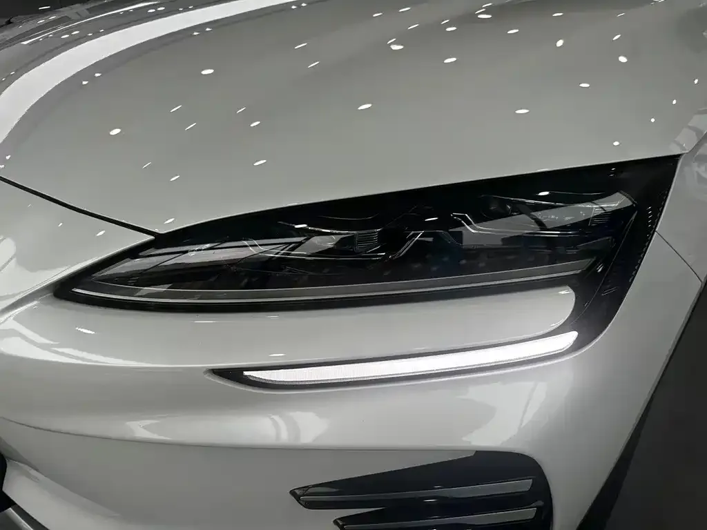 BYD PLUS New Energy — фото 2