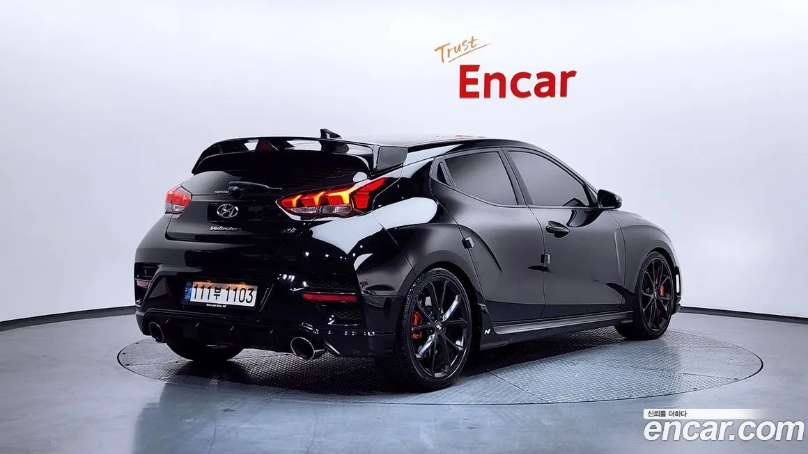 Hyundai Veloster — фото 6