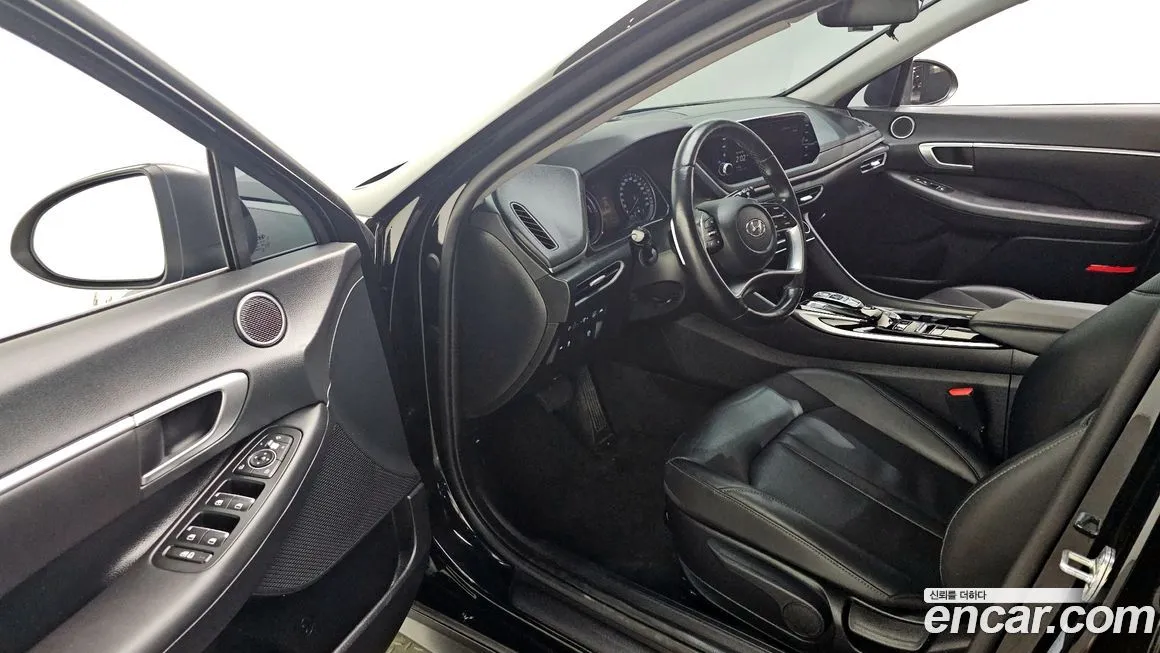 Hyundai Sonata 2022 из KR, фото 3