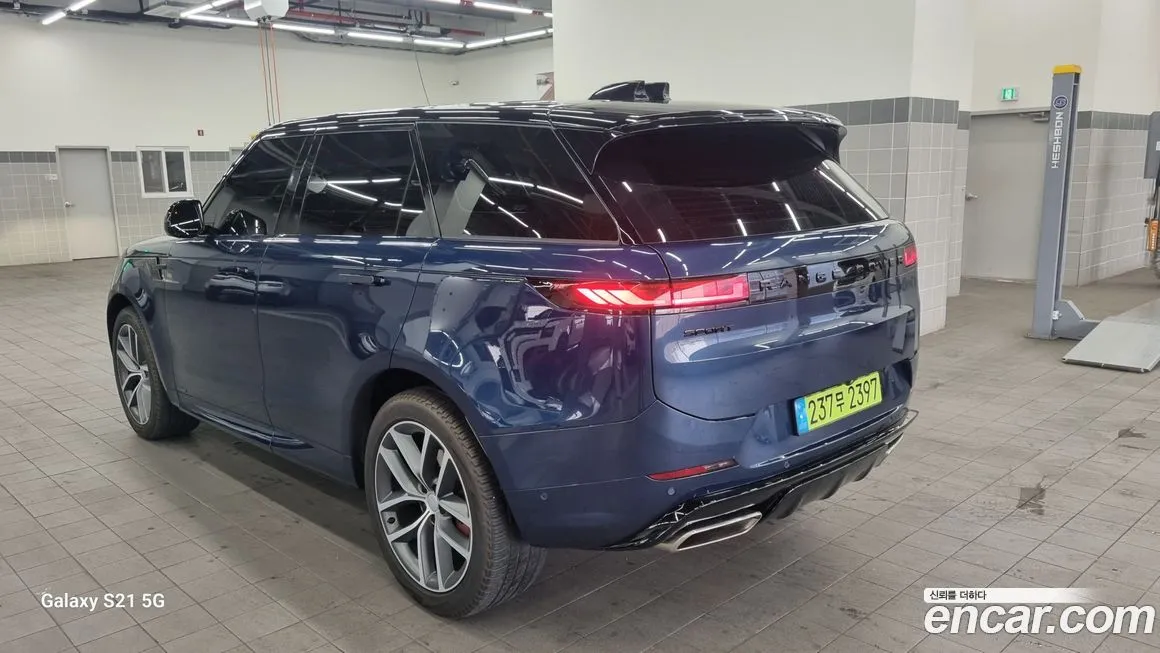Land Rover Range Rover Sport 2024 из KR, фото 7