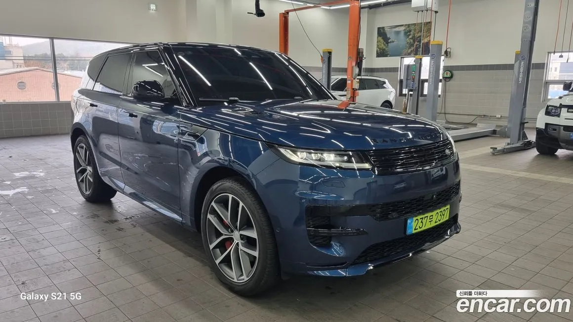 Land Rover Range Rover Sport 2024 из KR, фото 10