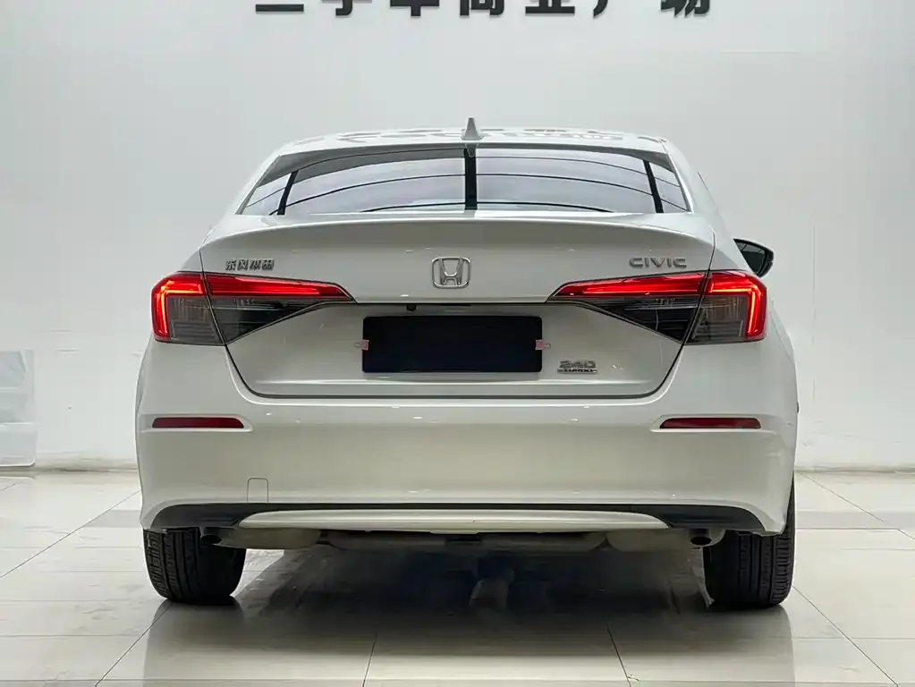 Honda Civic — фото 5