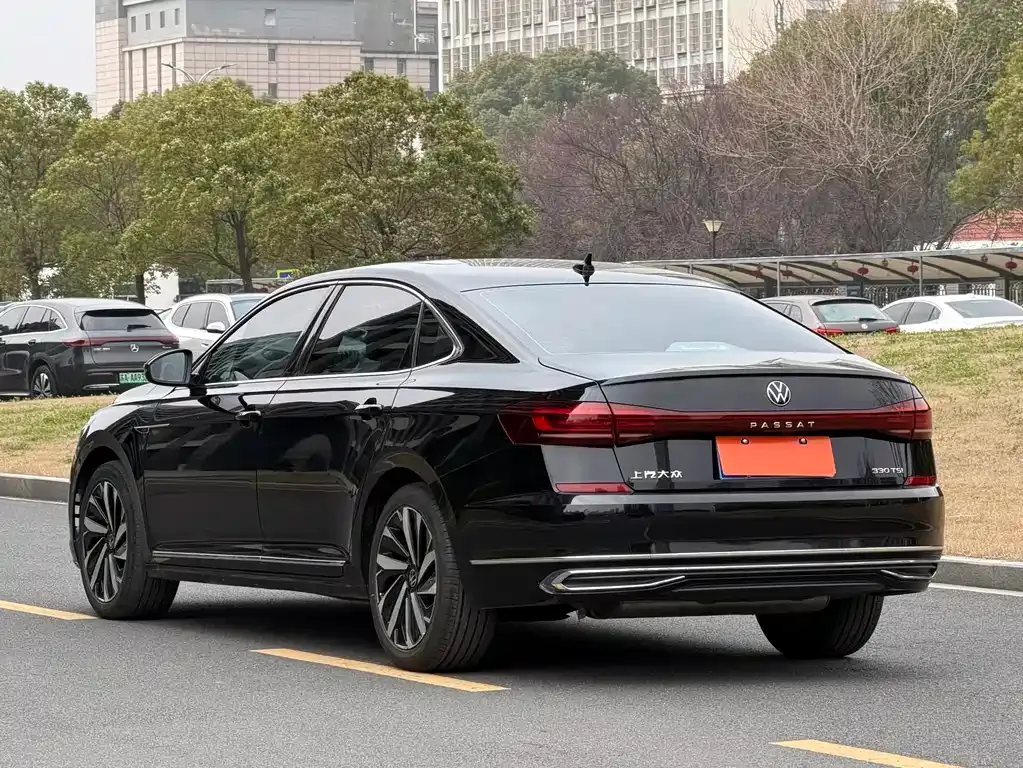 Volkswagen Passat 2022 из CN, фото 7