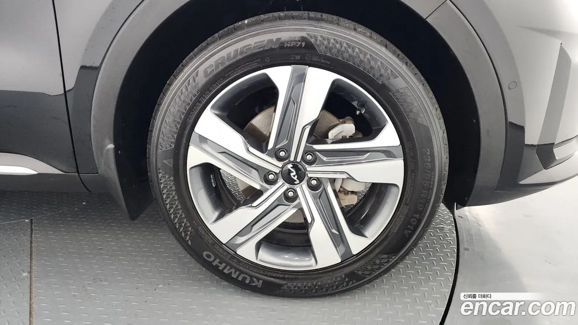 Kia Sorento — фото 9