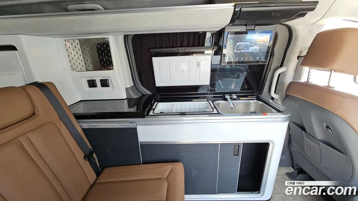 Hyundai Staria 2023 из KR, фото 6
