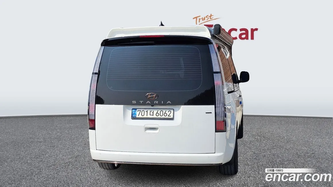 Hyundai Staria 2023 из KR, фото 2