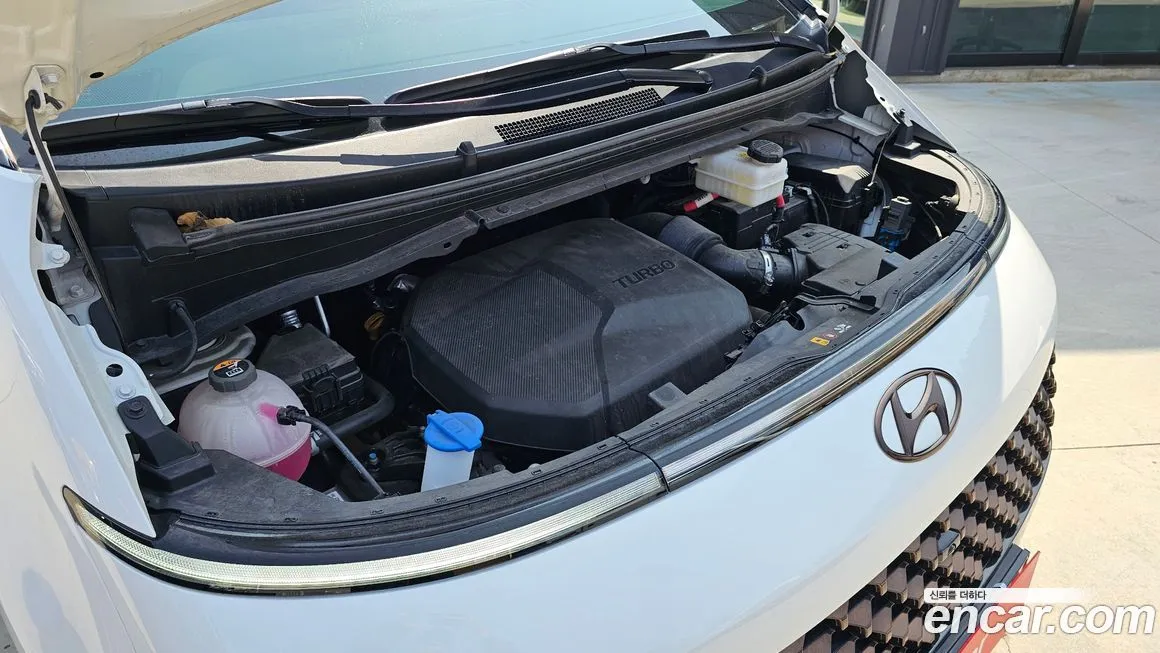 Hyundai Staria 2023 из KR, фото 5