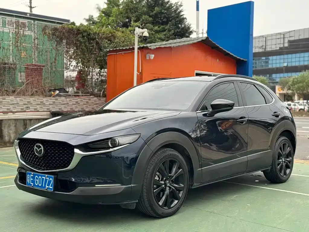 Mazda CX-30 2023 из CN, фото 1