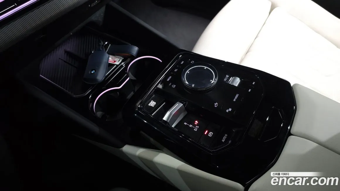 BMW 5-Series — фото 6