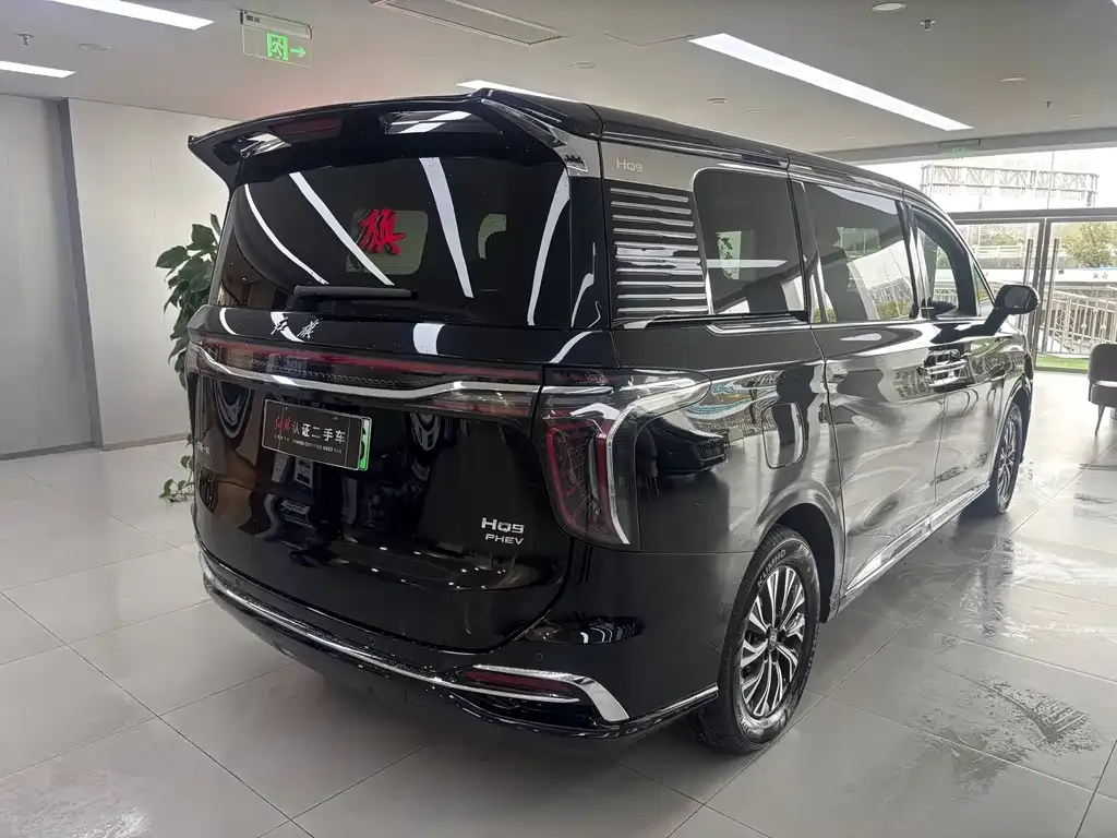 Hongqi HQ9 PHEV — фото 7