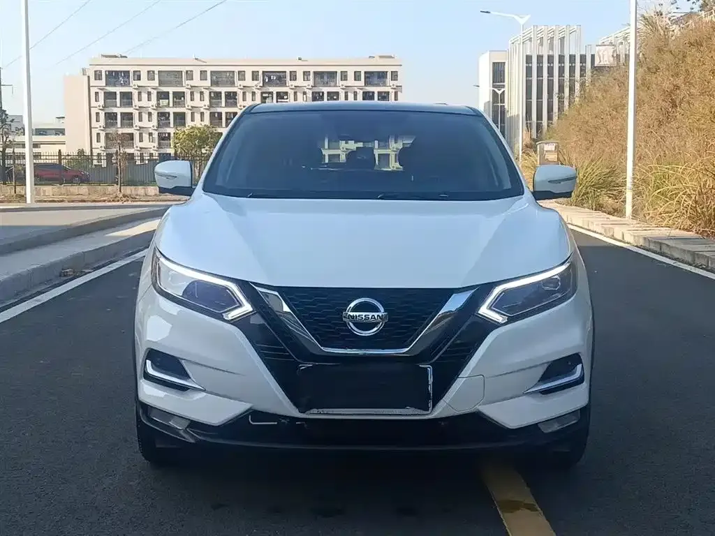 Nissan Qashqai — фото 6