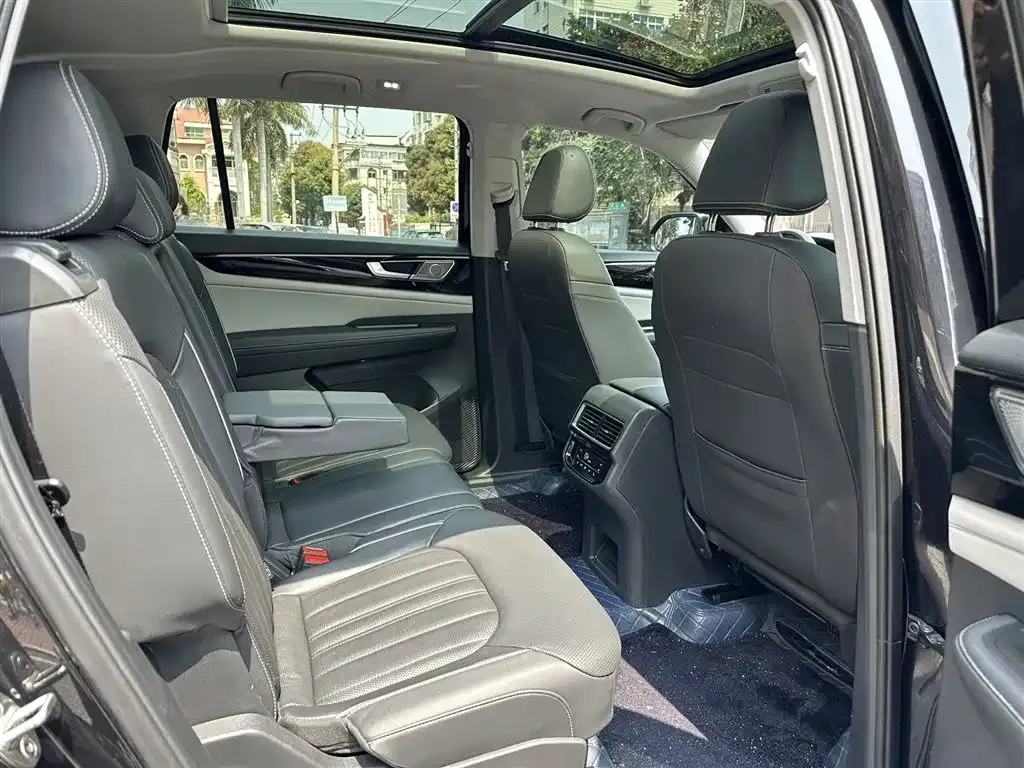 Volkswagen Teramont X 2021 из CN, фото 10