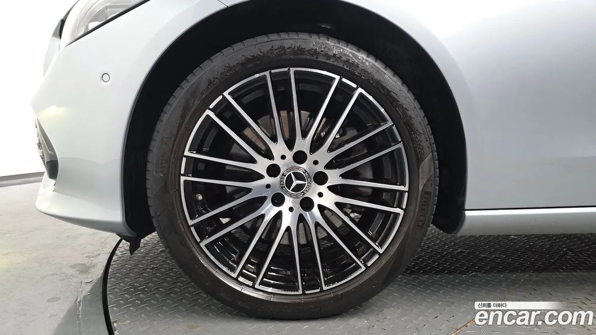 Mercedes-Benz C-Class 2022 из KR, фото 10