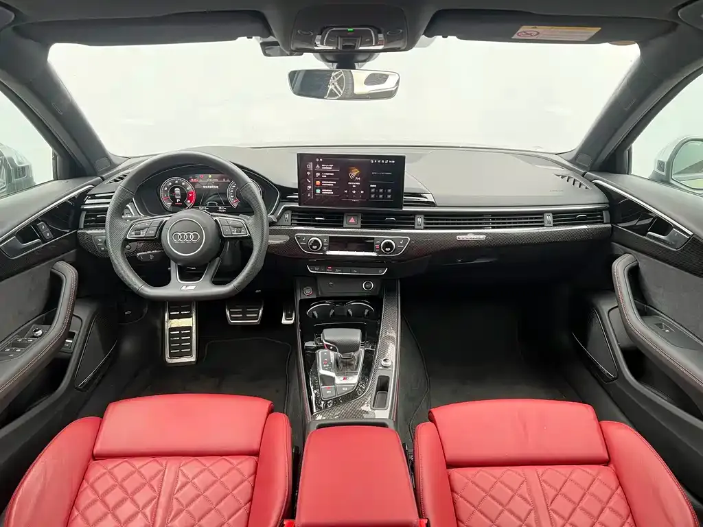 Audi S4 2024 из CN, фото 4