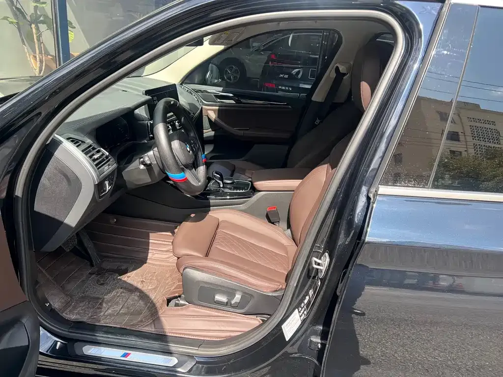 BMW X3 2023 из CN, фото 3