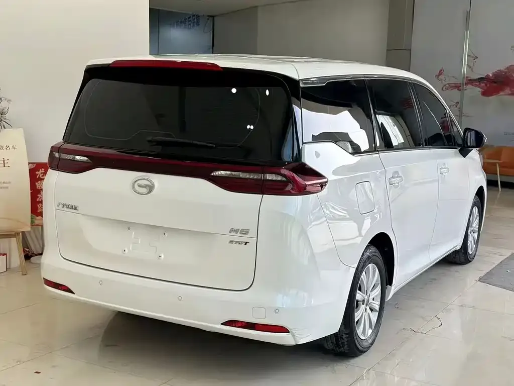 GAC Motor Trumpchi M6 — фото 2