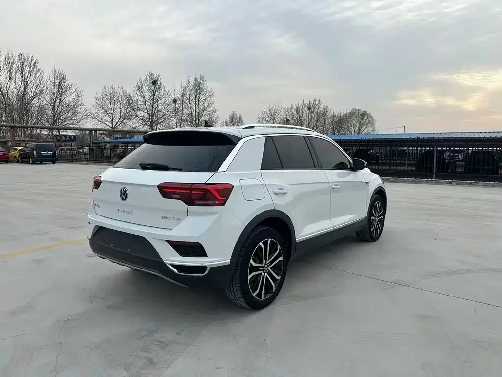Volkswagen T-Roc 2022 из CN, фото 9