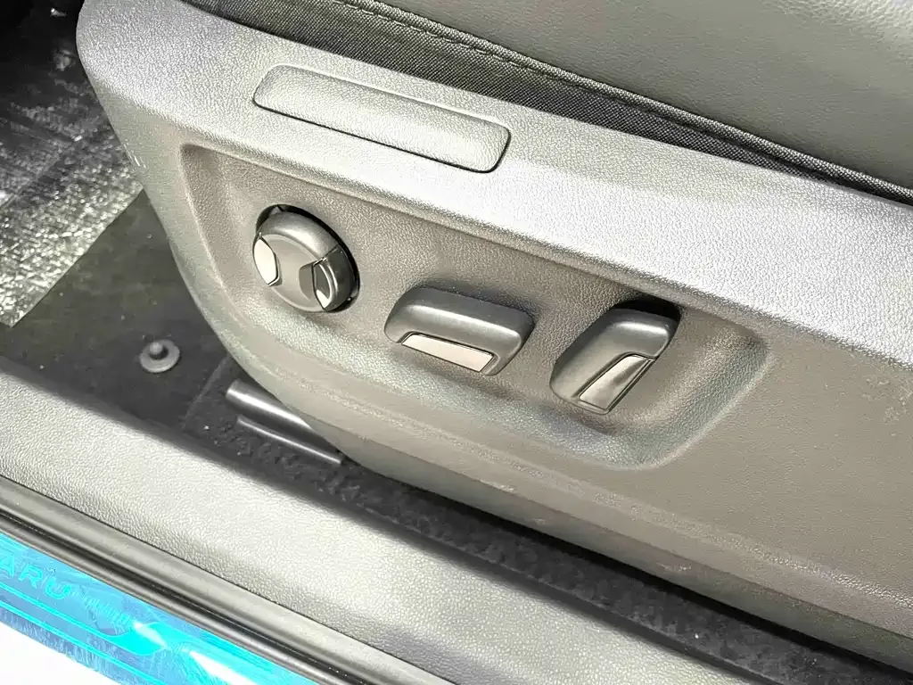 Volkswagen Tharu — фото 8