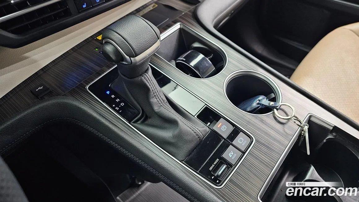 Toyota Sienna 2023 из KR, фото 9