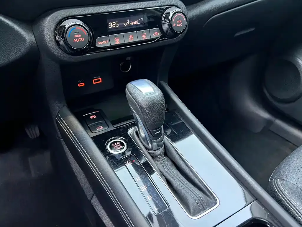 Nissan Kicks 2022 из CN, фото 10