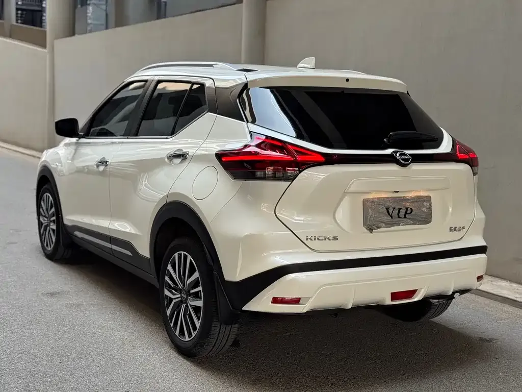 Nissan Kicks — фото 10