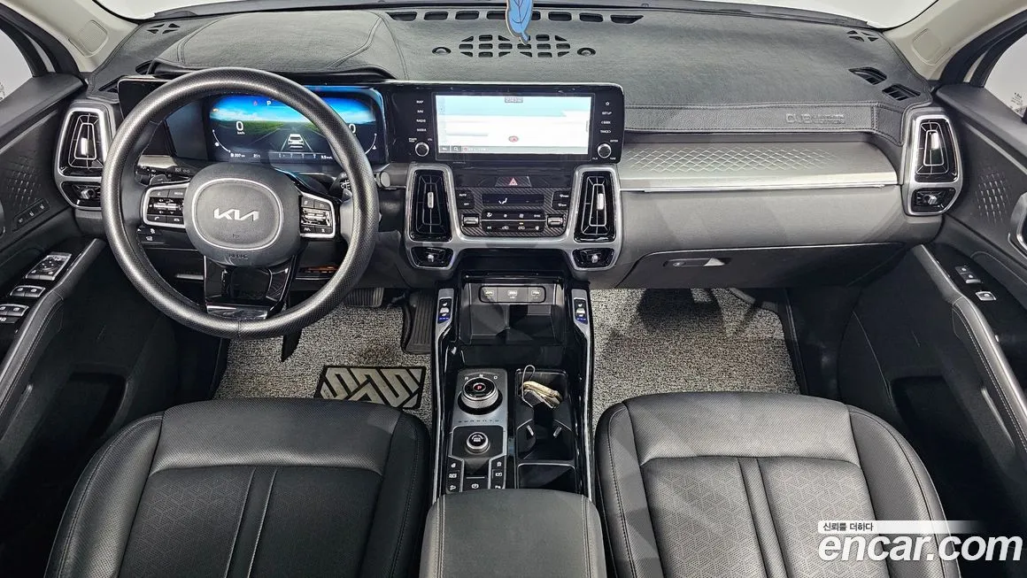 Kia Sorento — фото 5
