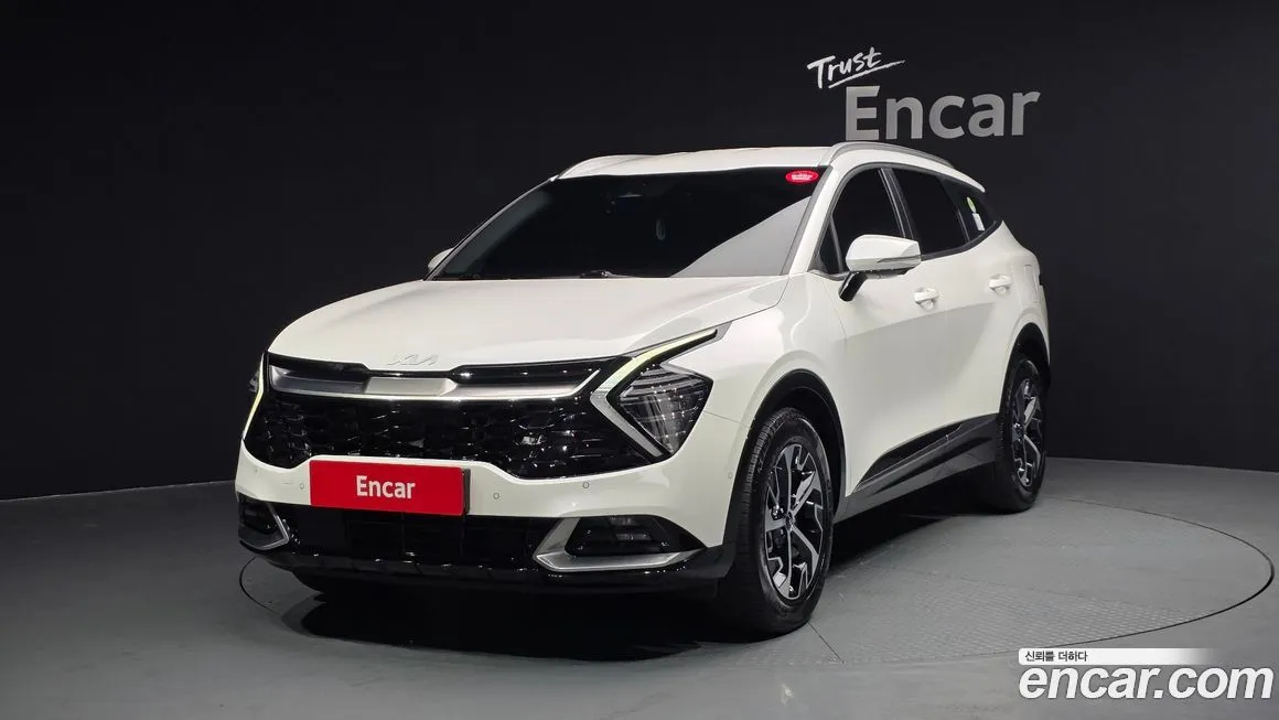 Kia Sportage — фото 1