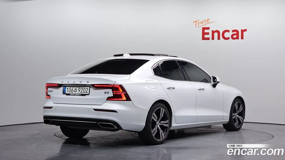 Volvo S60 2022 из KR, фото 5